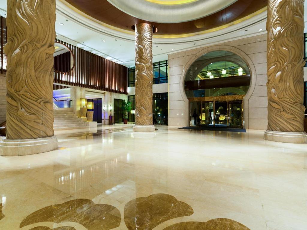 Huana Hotel Minhang Shanghai Bagian luar foto