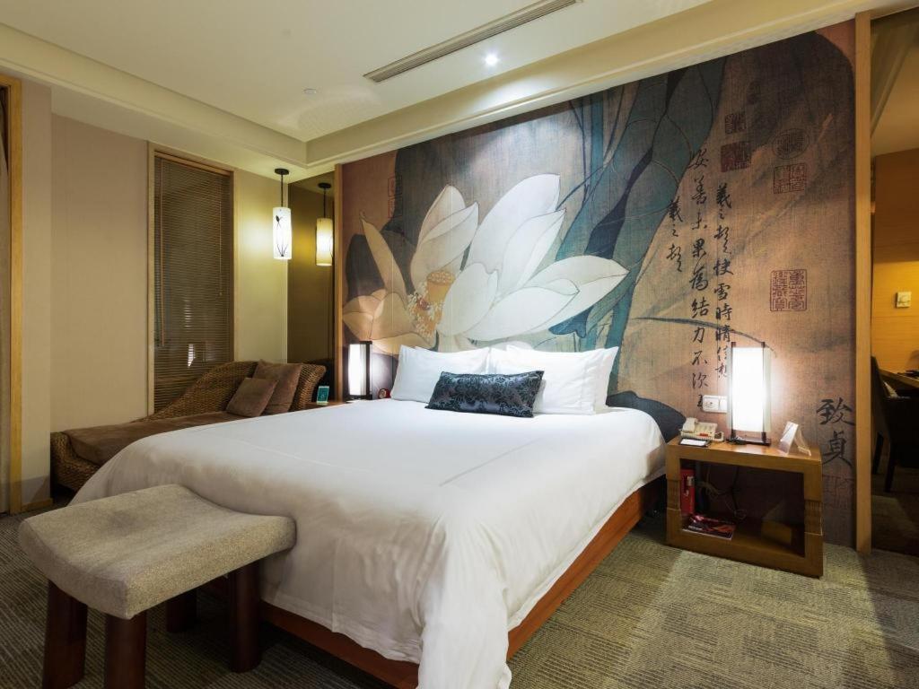 Huana Hotel Minhang Shanghai Bagian luar foto