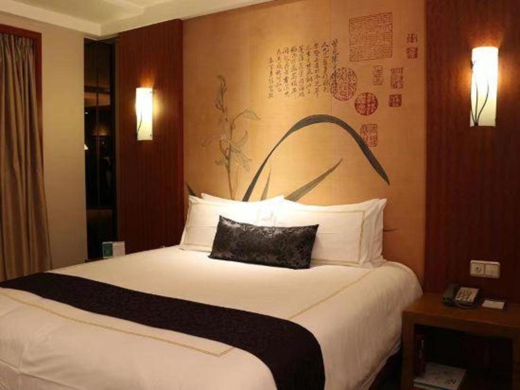 Huana Hotel Minhang Shanghai Bagian luar foto