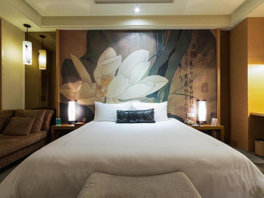 Huana Hotel Minhang Shanghai Bagian luar foto
